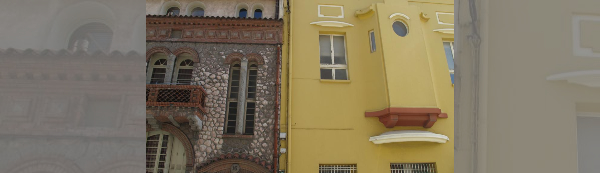  Les matériaux galets et pierre en arcades à gauche voisinent avec le béton et les lignes épurés à droite .